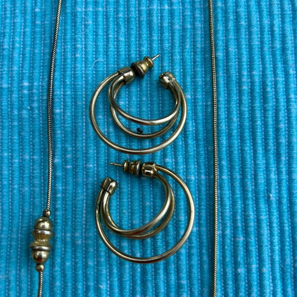 NAPIER necklace and hoop earring lot Elegant Jewelry - Picture 5 of 5